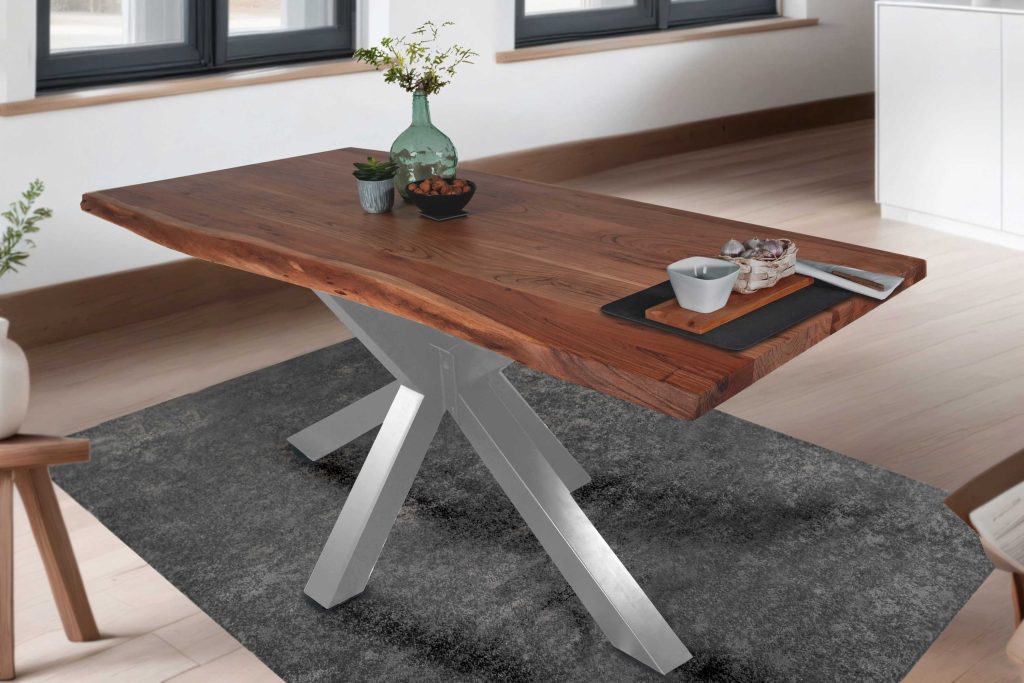 SAM_NEU-Esszimmer-Baumkante-Tische-Tim-silber-nuss-260-BKT_Tim_nussbaum_01