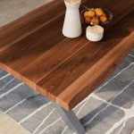 SAM_NEU-Esszimmer-Baumkante-Tische-Titan-Nuss-X-Gestell-Silber-350×120-ML_Titan_350_nuss_X_silber_03