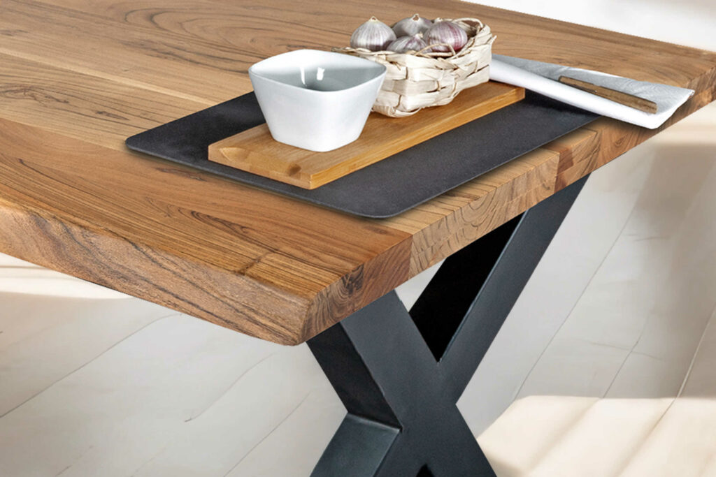 SAM_NEU-Esszimmer-Baumkante-Tische-Tomaso-natur-140-BKT_Tomaso_natur_140_04