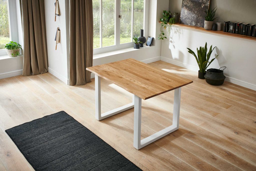 SAM_NEU-Esszimmer-Baumkante-Tischplatten-Eiche-120-Serra_120_eiche_04