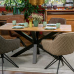 SAM_NEU-Esszimmer-Esszimmertische-Abby_Schweizerkante-120_Spider-Abby_natur_120_06