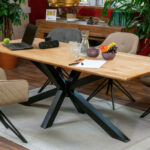 SAM_NEU-Esszimmer-Esszimmertische-Abby_Schweizerkante-240_Spider-Abby_natur_240_06
