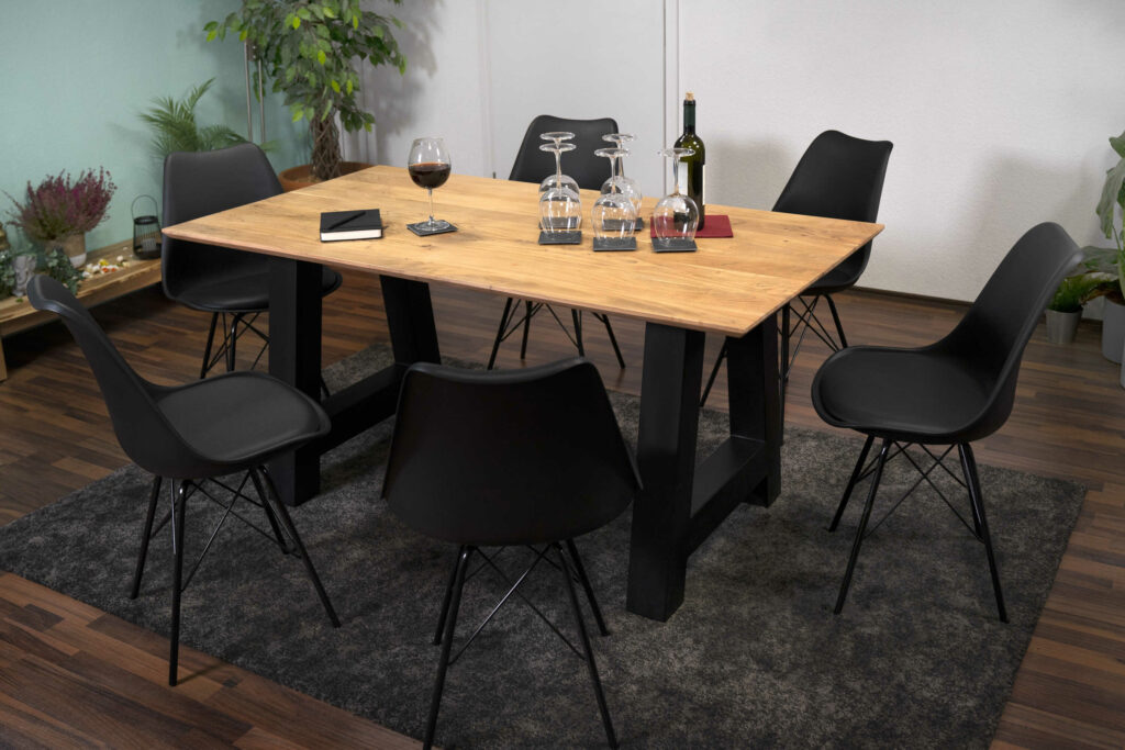 SAM_NEU-Esszimmer-Esszimmertische-Amalie_Schweizerkante-A-Gestell-160-Amalie_A_Gestell_160_06