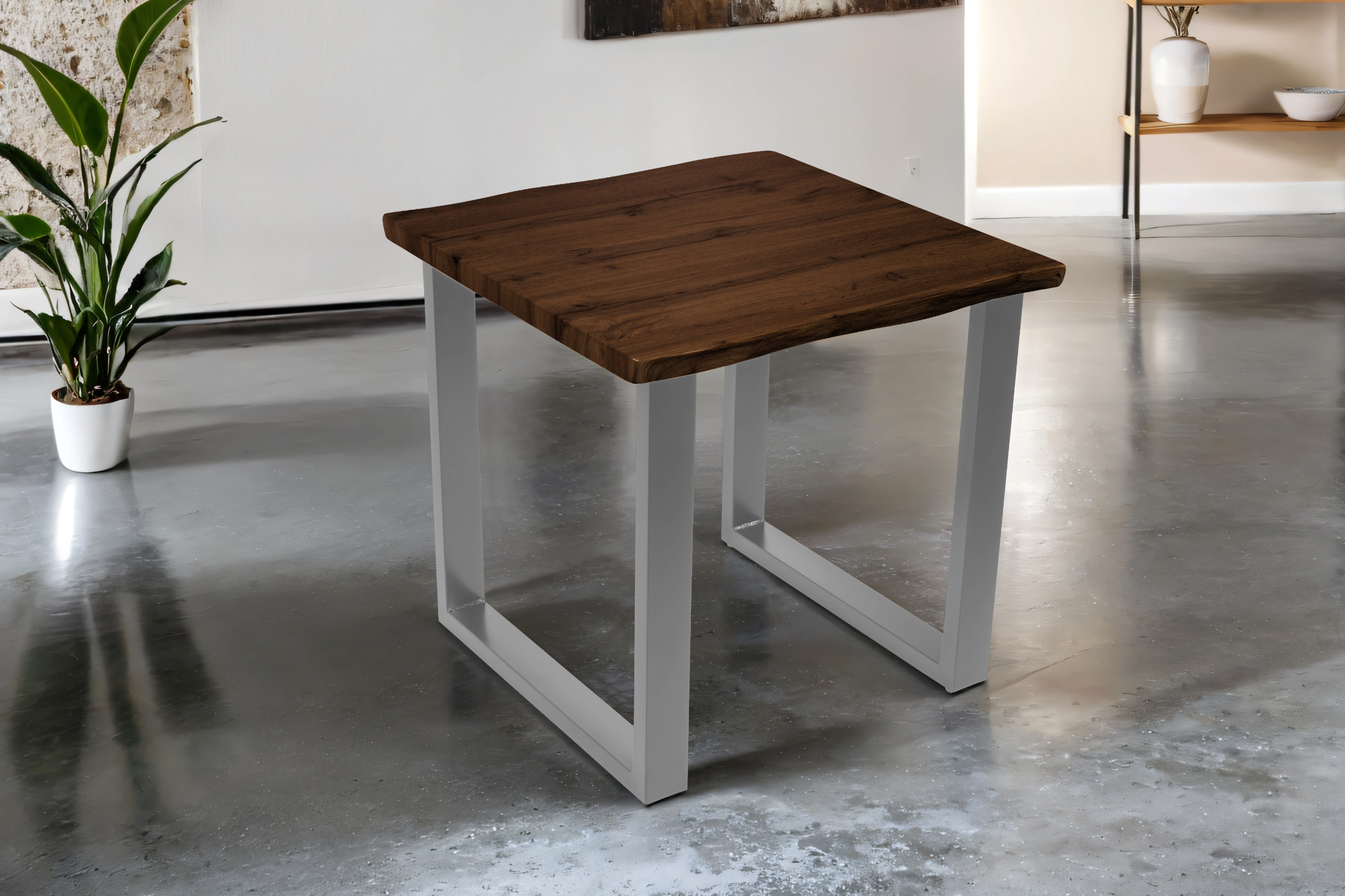 Esstisch 80x80 cm Baumkante Holz Nussbaum-Optik U-Gestell Metall silber JOSY