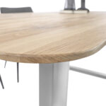 SAM_NEU-Esszimmer-Esszimmertische-Lotte-Baumkantentische.de-rund-silber-200-BKT_Tisch_Lotte_silber_04