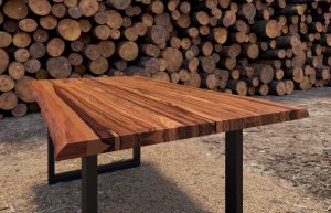 Baumkanten Esstisch Akazie/cognac 140 x 80 cm schwarz BIANCA