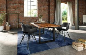 Massiver Esstisch Baumkante Akazie/cognac 120 x 80 cm schwarz ISABELLA