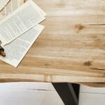 SAM_NEU-Tischgruppen-Quintus-Natur_Schwarz-140-Bild_05