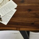 SAM_NEU-Tischgruppen-Quintus-Nussbaum_Schwarz-120-Bild_05