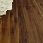 SAM_NEU-Tischgruppen-Quintus-Nussbaum_Silber-140-Bild_04